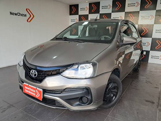 TOYOTA ETIOS 1.3 X 16V FLEX 4P AUTOMÁTICO TOYOTA ETIOS 1.3 X 16V FLEX 4P AUTOMÁTICO